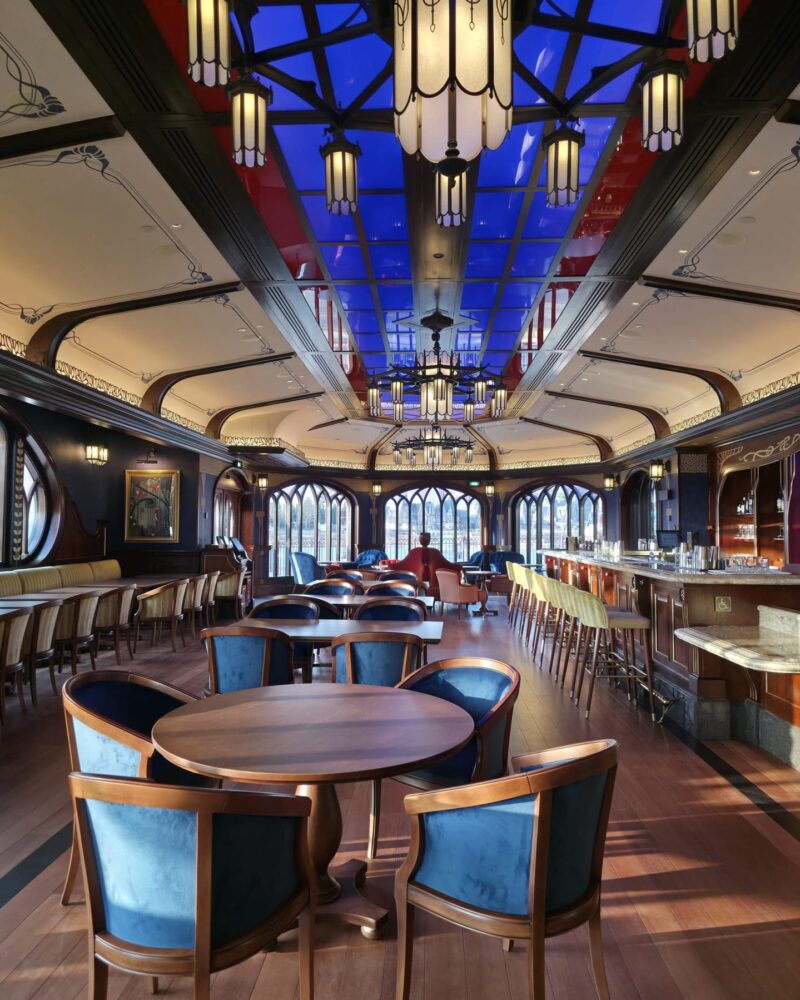 The Regal View  – Disneyland Paris Adventure World